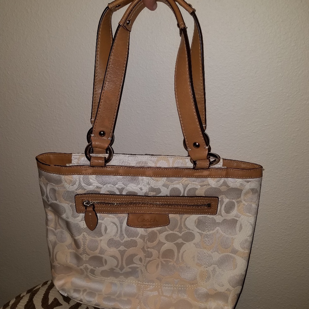 Coach purse